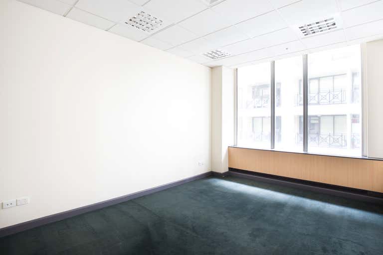 Suite 211, 370 St Kilda Road Melbourne VIC 3004 - Image 4