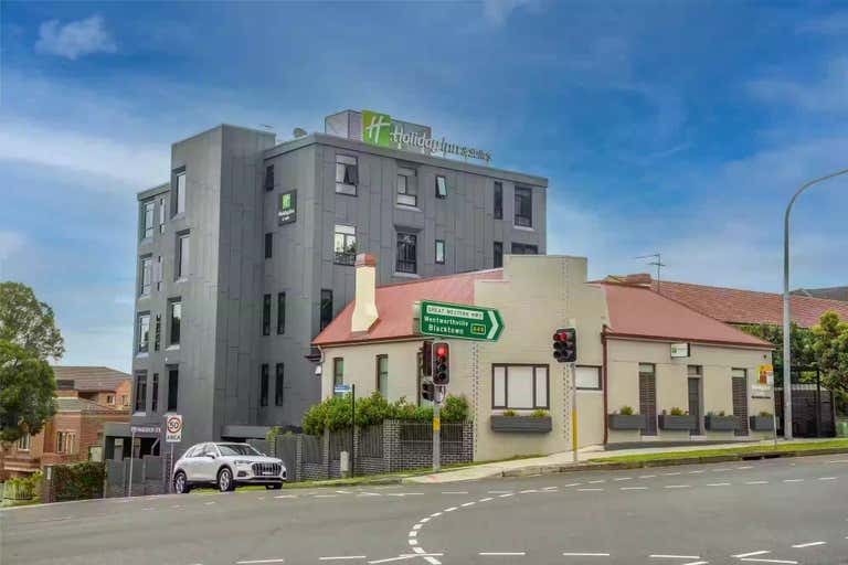 Holiday Inn & Suites Parramatta Marsden Street, 100 Marsden Street Parramatta NSW 2150 - Image 2