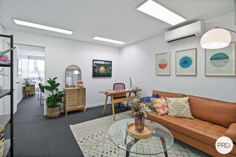 Suite 9/56 Griffith Street Coolangatta QLD 4225 - Image 2