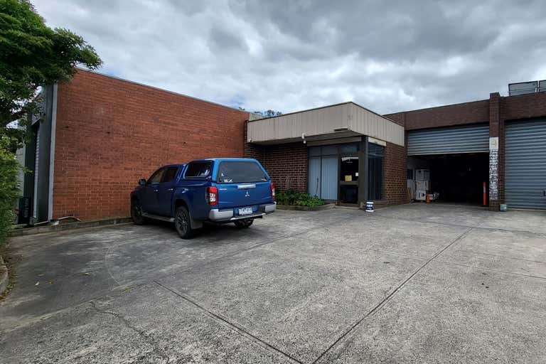 Unit 1, 4 London Drive Bayswater VIC 3153 - Image 1