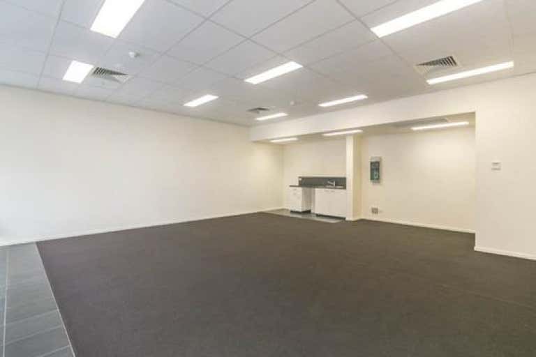 1B Michael Street Brunswick VIC 3056 - Image 4