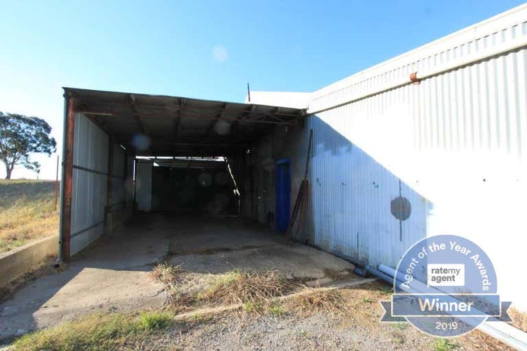 86 Laidlaw Street Yass NSW 2582 - Image 4