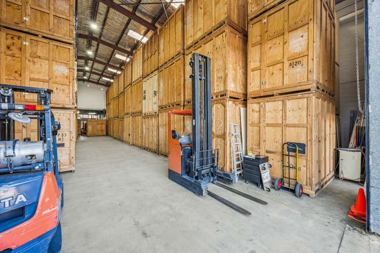 W7/106 Old Pittwater Road Brookvale NSW 2100 - Image 2