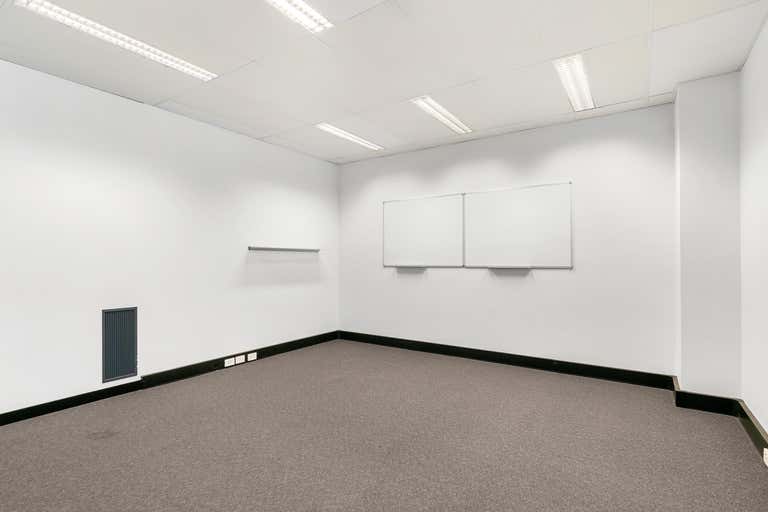 Unit 4 & 5, 220 Star Street, Welshpool, WA 6106 Office For Lease