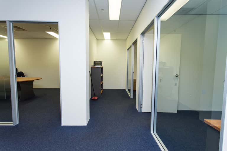 Suite 30202, Southport Central Tower 3, 30202/9 Lawson Street Southport QLD 4215 - Image 4