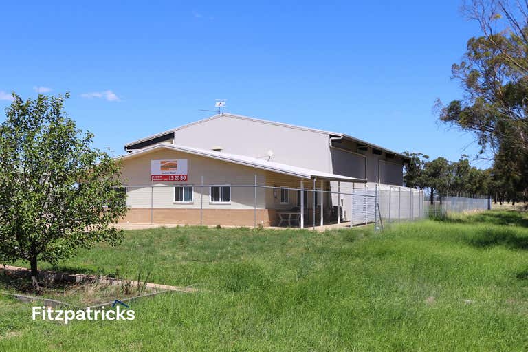 2 Harry Davies Drive Lockhart NSW 2656 - Image 1