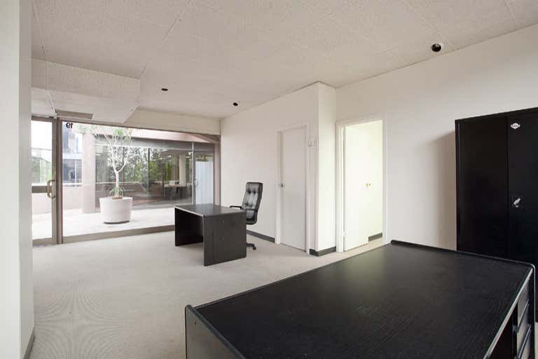 Suite 19, 456 St Kilda Road Melbourne VIC 3004 - Image 4