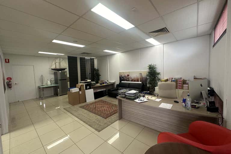 Unit 3, 35 Taunton Drive Cheltenham VIC 3192 - Image 3