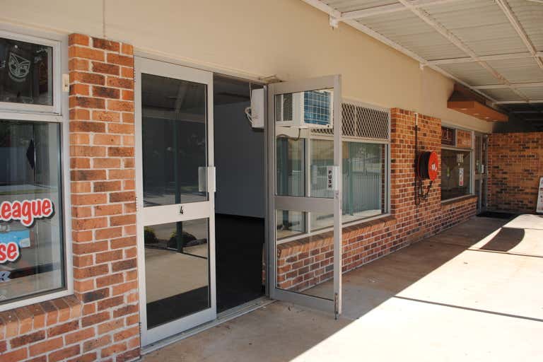 255 Herries Street - Tenancy 4 Newtown QLD 4350 - Image 2