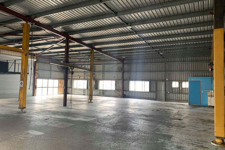 1/19 Moonbi Street Brendale QLD 4500 - Image 2