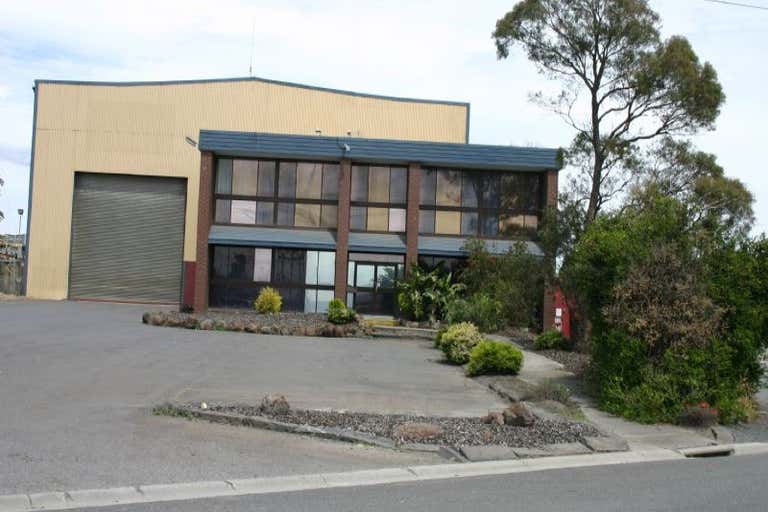 132 - 160 PRINCES DRIVE Morwell VIC 3840 - Image 1