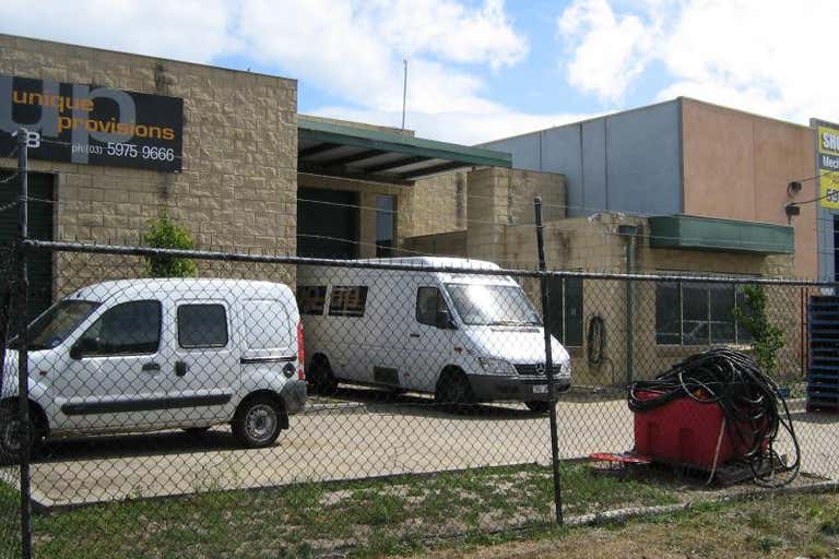 18 Bennetts Mornington VIC 3931 - Image 1