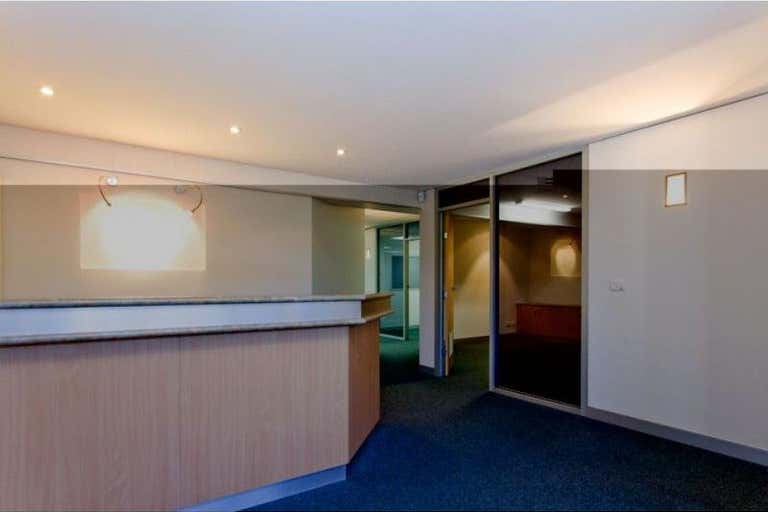 Unit 5/126 Carrington Street Adelaide SA 5000 - Image 3