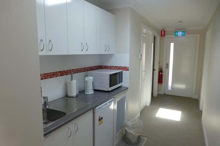 Suite  5, 3 Hampden Avenue Orange NSW 2800 - Image 3