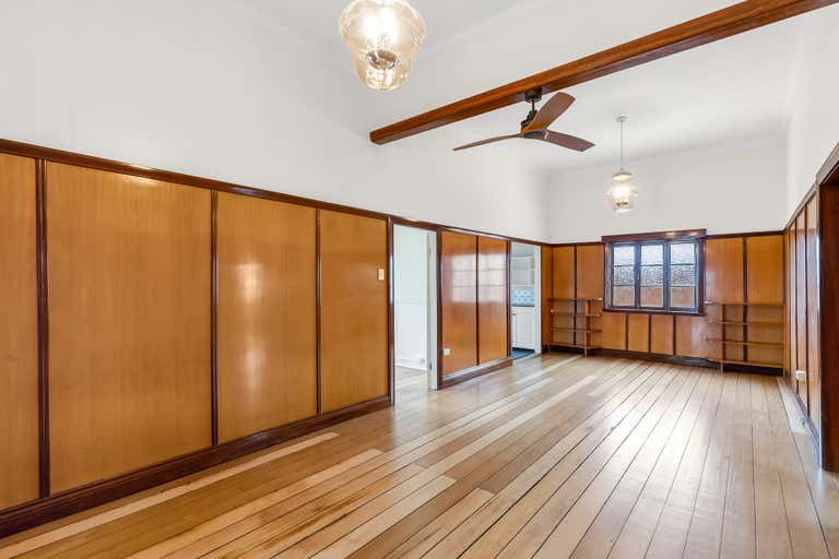 Mabel House, A & B, 32 Mabel Street Atherton QLD 4883 - Image 2