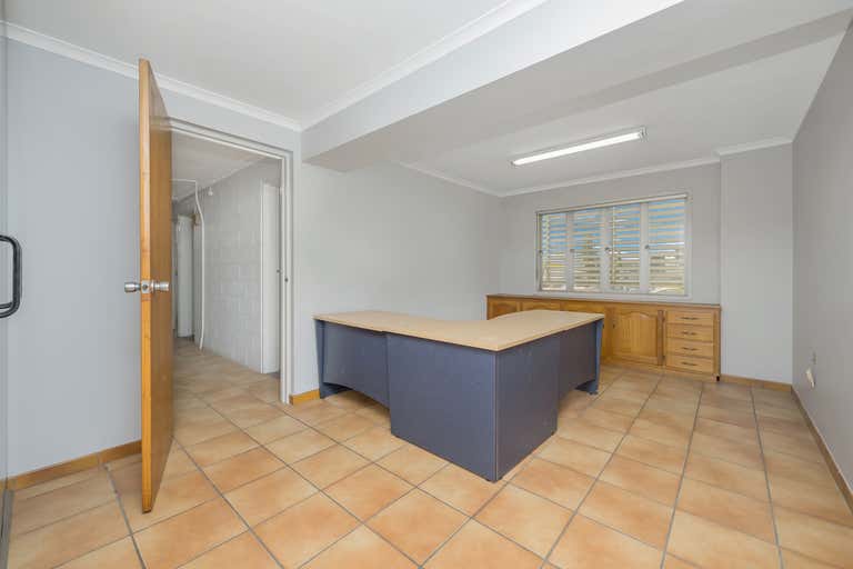 25 Whitehouse Street Garbutt QLD 4814 - Image 4