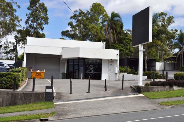 Ferry Road Frontage Showroom Workshop - Image 1