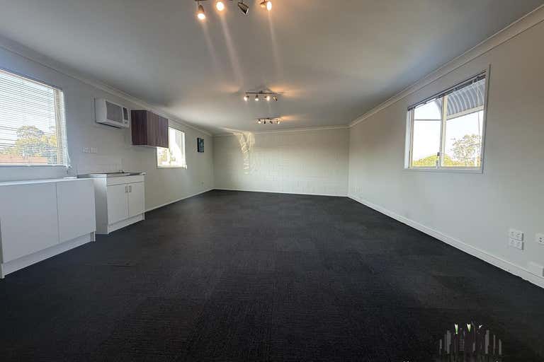 1386 Anzac Ave Kallangur QLD 4503 - Image 1