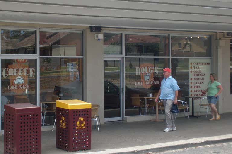 Seymour Shopping Centre - Doug's Bakery & Coffee, Lots 1 & 2 113-115 Anzac Avenue Seymour VIC 3660 - Image 2