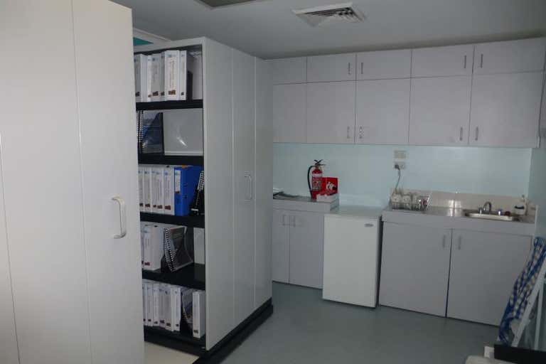 Suite  14, 256 Anson Street Orange NSW 2800 - Image 3