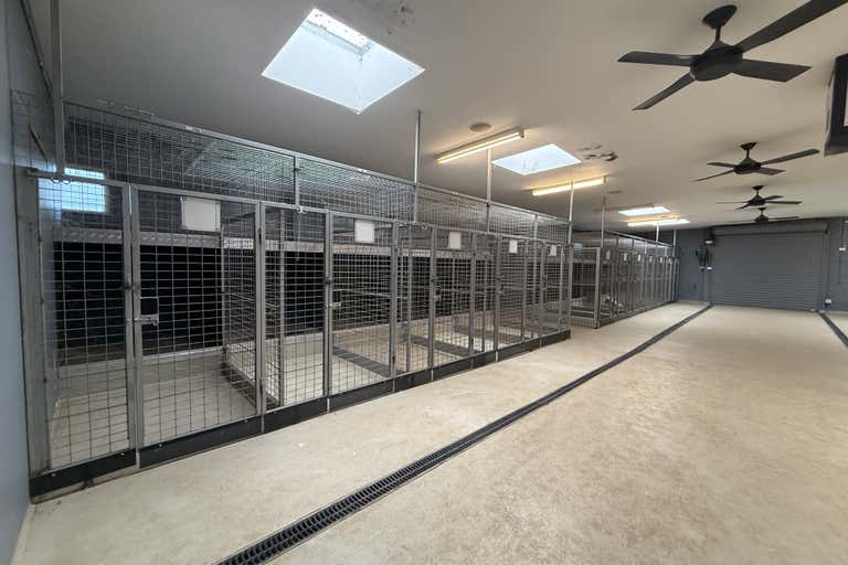 4-6 Meadow Road, 4-6 Meadow Road Devon Meadows VIC 3977 - Image 1