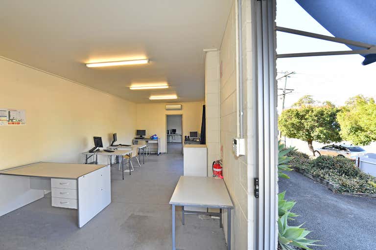 Unit 2/18 Rene Street Noosaville QLD 4566 - Image 4