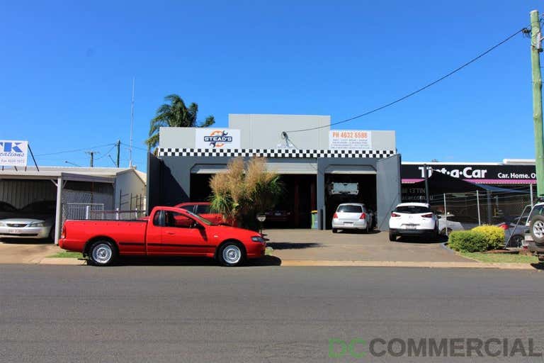 1/16 Robertson Street South Toowoomba QLD 4350 - Image 1