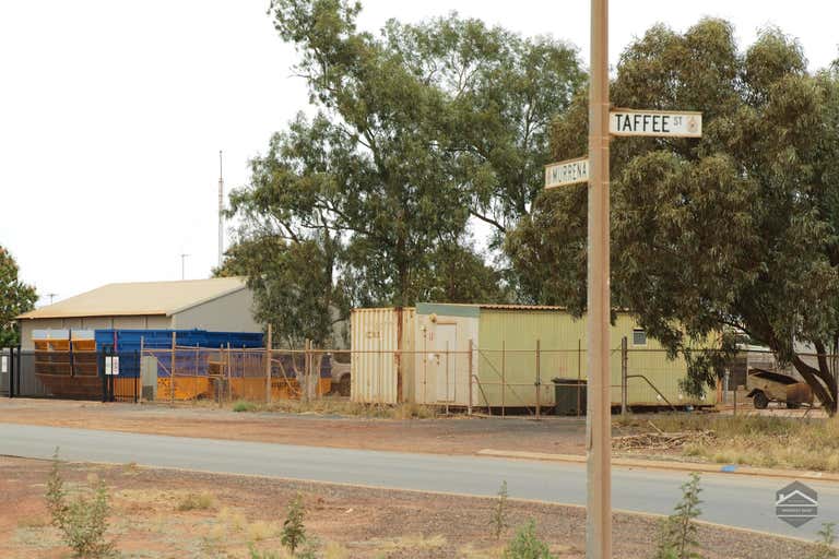 15 Murrena Street Wedgefield WA 6721 - Image 2