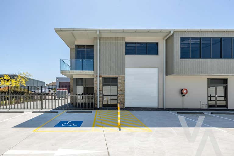 6/6 Portside Crescent Maryville NSW 2293 - Image 3