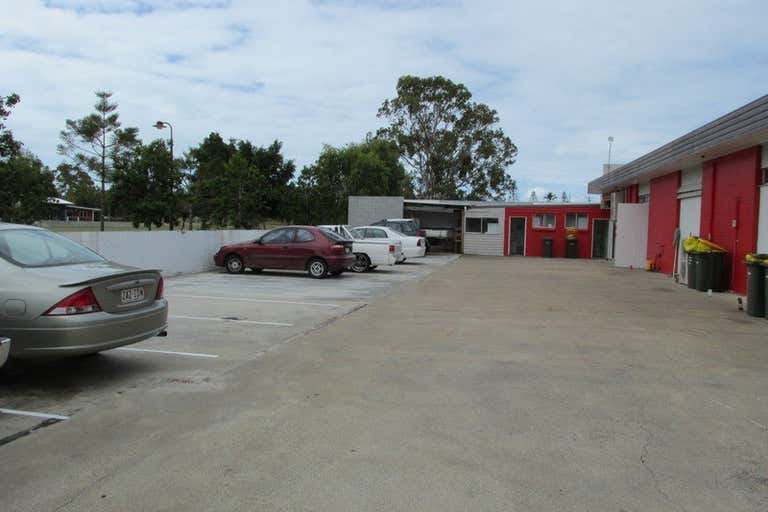 2/35 Main Street Pialba QLD 4655 - Image 4