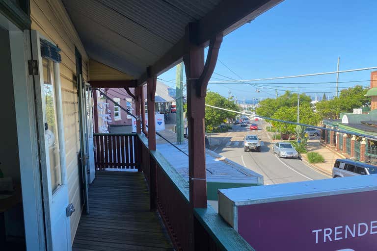 2 & 3, 57 Cambridge Parade Manly QLD 4179 - Image 4