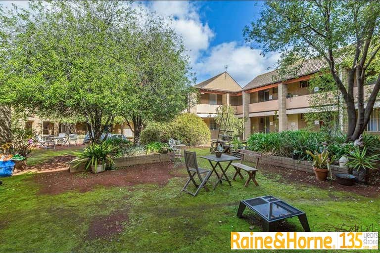 12/4 TECHNO PARK DRIVE Williamstown VIC 3016 - Image 1