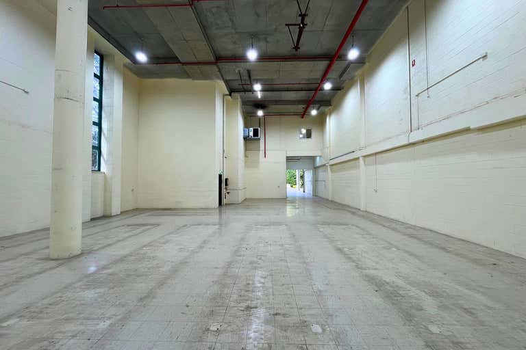 Unit 8, 3 Warrah Street Chatswood NSW 2067 - Image 2