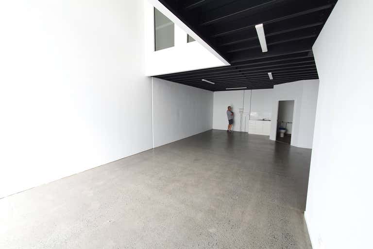 Varsity Lakes QLD 4227 - Image 2