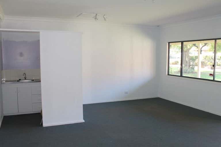 Suite 4, 10476 New England Highway Highfields QLD 4352 - Image 3