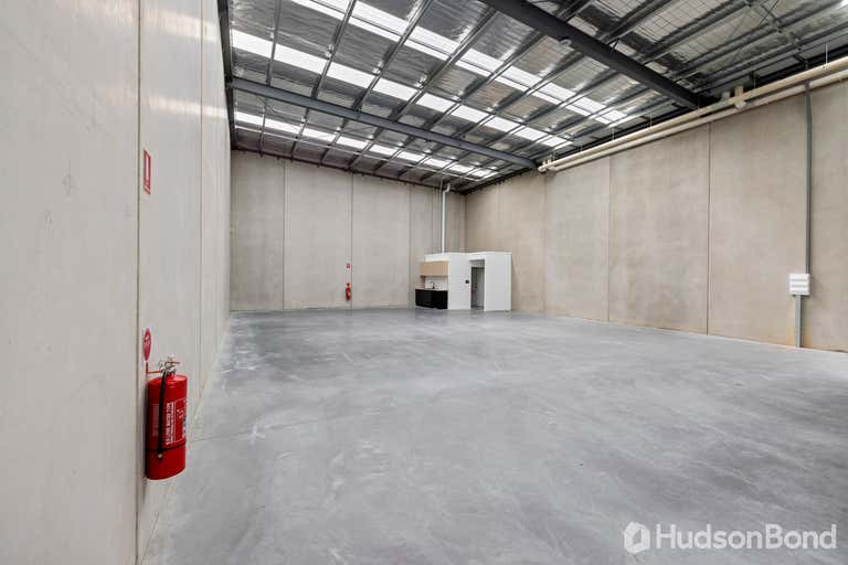 32 Kiel Close Kilsyth VIC 3137 - Image 4