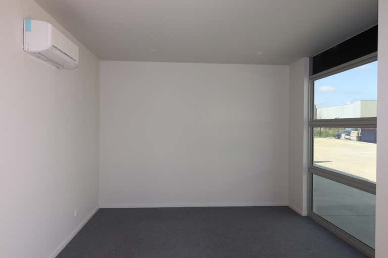 3/1 Interchange Way Carrum Downs VIC 3201 - Image 2