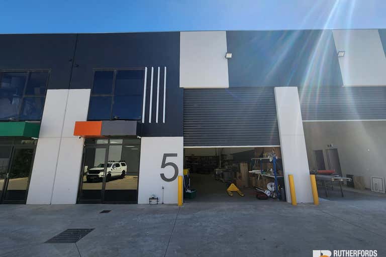 5/15 Industrial Avenue Thomastown VIC 3074 - Image 1