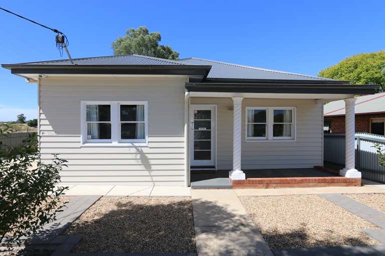 256 Kincaid Street Wagga Wagga NSW 2650 - Image 1