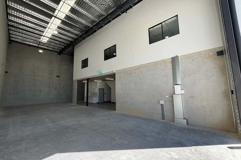 3/36-44 Daintree Drive Redland Bay QLD 4165 - Image 3