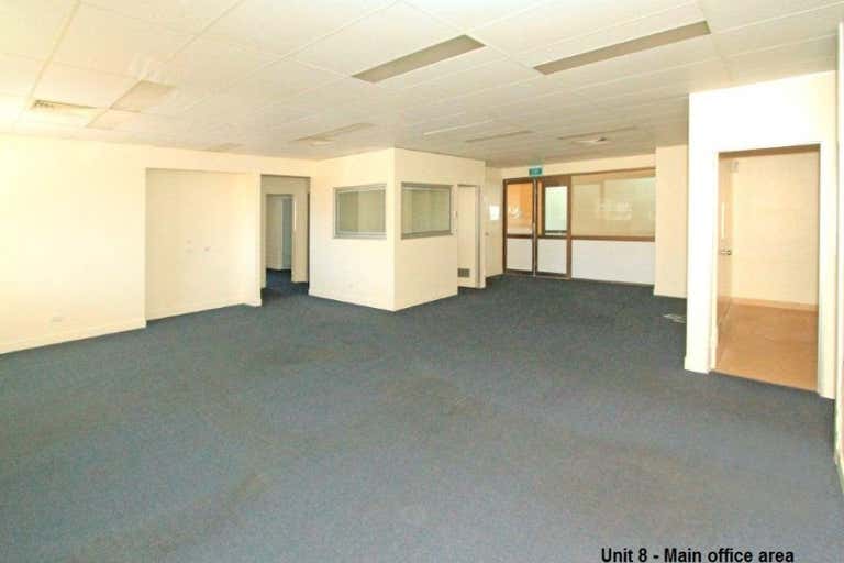 Units 6, 8, 10 'Tannachy Centre', 49-51 Bolsover Street Rockhampton City QLD 4700 - Image 4