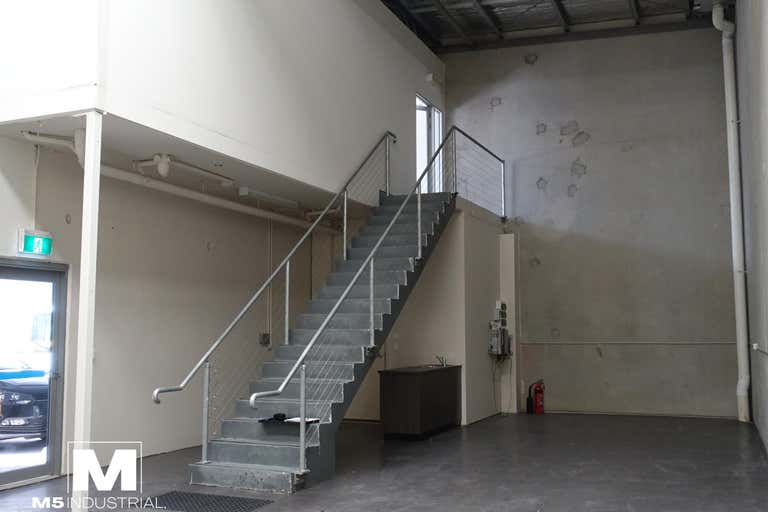 2/45-47 Stanley Street Peakhurst NSW 2210 - Image 2