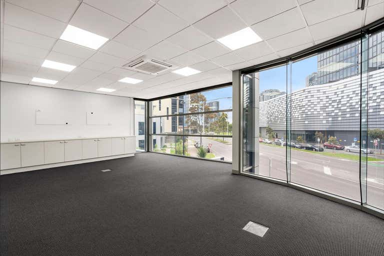 12/75 Lorimer Street Docklands VIC 3008 - Image 3