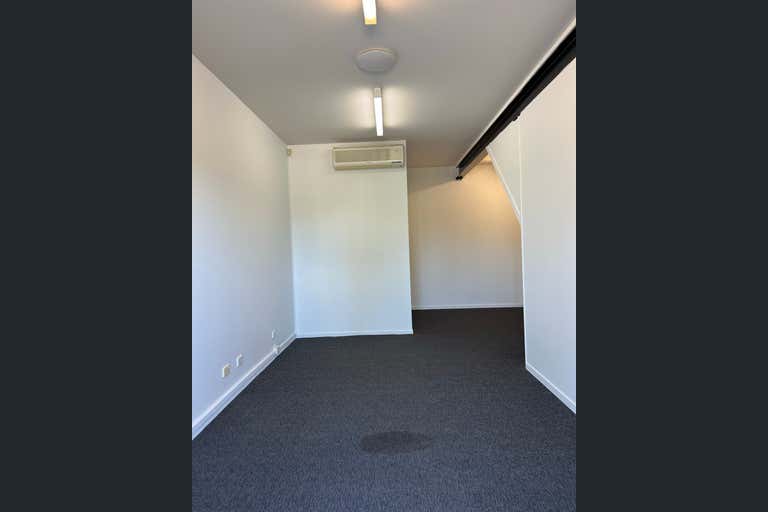 Lease D, 30 Morley Street Coorparoo QLD 4151 - Image 3