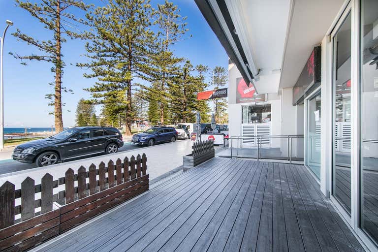 1/15 The Strand Dee Why NSW 2099 - Image 2