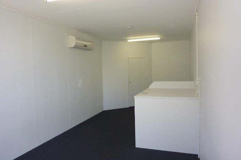 Unit 9 16-22 Bremner Road Rothwell QLD 4022 - Image 4