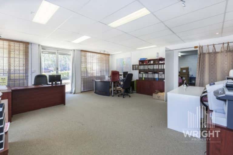 3 Commercial Drive Ashmore QLD 4214 - Image 3