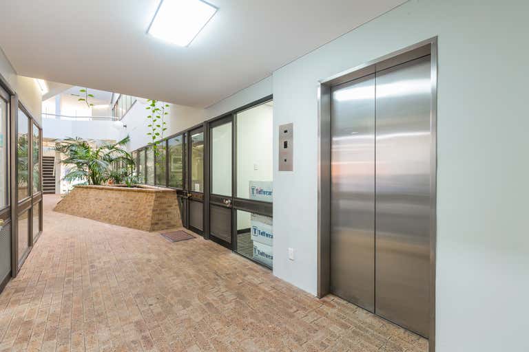 11/19 - 21 Outram Street West Perth WA 6005 - Image 4