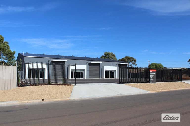 3/27 Theen Avenue Willaston SA 5118 - Image 1