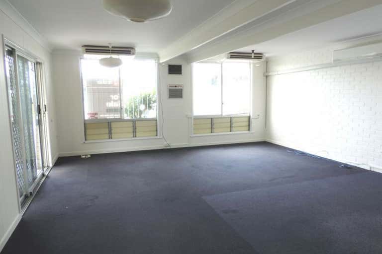 66B Elphinstone Street Berserker QLD 4701 - Image 2